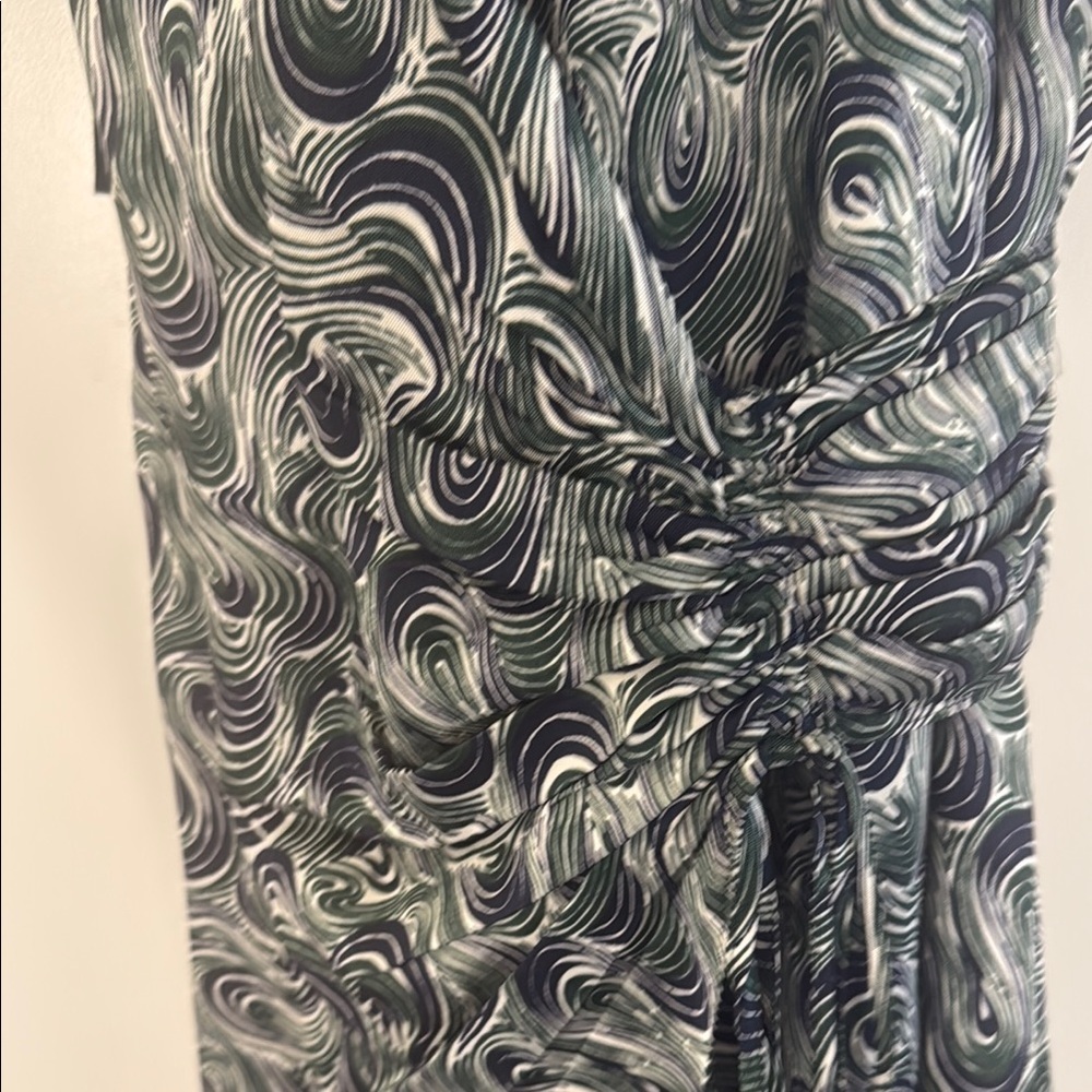 Cinq a Sept Green Sheath Midi Dress with Flutter Sleeves - Picture 8 of 8